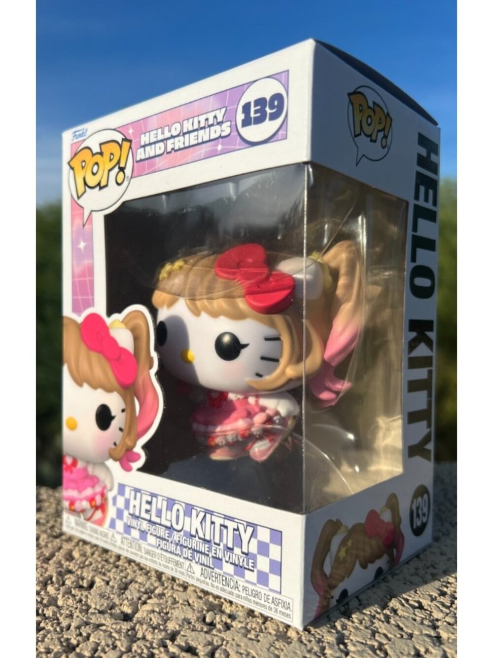Funko Pop Hello Kitty and Friends - Hello Kitty (#139, NEW)